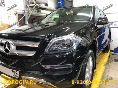 Установка порогов, подножек Mercedes-Benz GL-W166 2012-2016