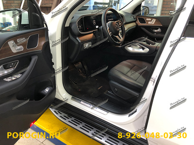 Установка порогов подножки Mercedes-Benz GLE V167 2018-2020