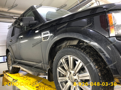 Установка порогов, подножек Land Rover Discovery 4 2009-2016