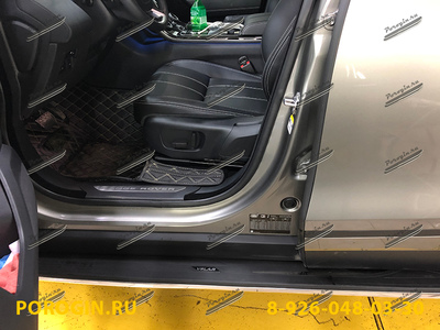 Установка порогов, подножек Range Rover Velar 2018-