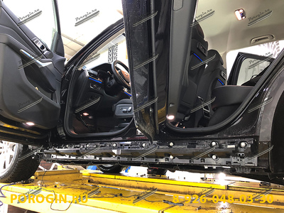 Установка порогов, подножек BMW X5-G05 2018-2020